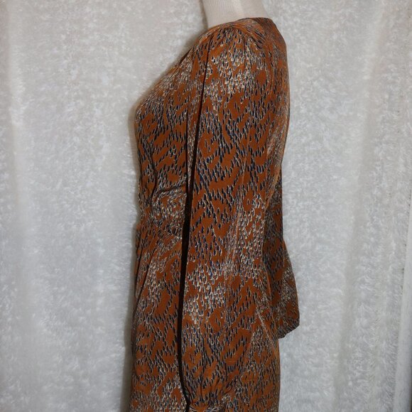 Esley brown dress size small wrap style - Picture 6 of 8